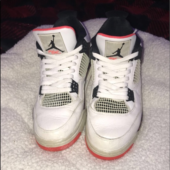 JORDAN 4 NOSTALGIA🔥 - Picture 3 of 5